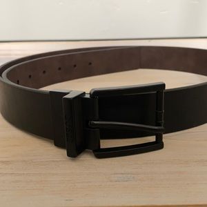NWOT GUESS Belt for Men